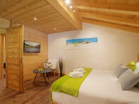 Chalet Le Buhel-Ovo Network