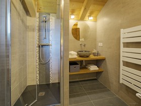 Chalet Le Buhel-Ovo Network