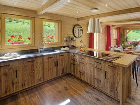 Chalet Le Buhel-Ovo Network