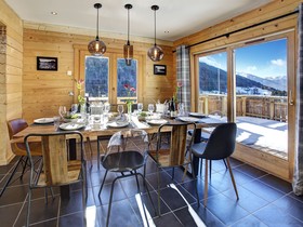 Chalet Carter-OVO Network