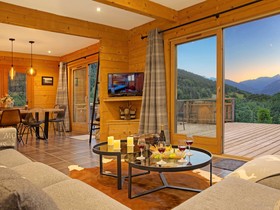 Chalet Carter-OVO Network