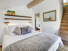 Chalet De Rollon-OVO Network