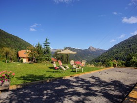 Chalet Les Roses Des Alpes-OVO Network