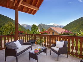 Chalet Les Roses Des Alpes-OVO Network