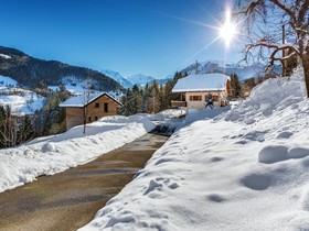 Chalet Les Roses Des Alpes-OVO Network