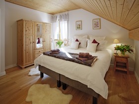 Chalet Les Roses Des Alpes-OVO Network
