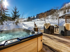 Chalet Les Roses Des Alpes-OVO Network
