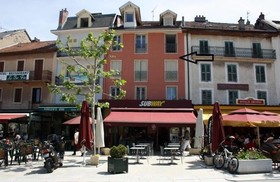 Les Meublés De La Mère Michaud