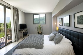 Les Suites Du Lac