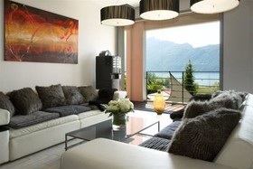 Les Suites Du Lac