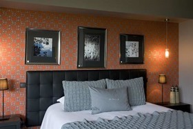 Les Suites Du Lac