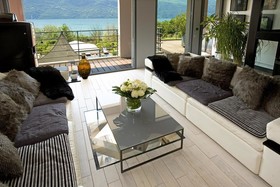 Les Suites Du Lac