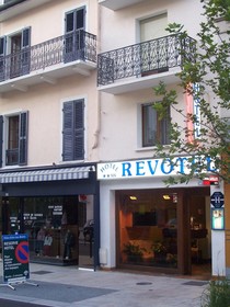 Revotel