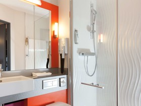 ibis Styles Romans Valence Gare TGV Hotel