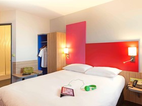 ibis Styles Romans Valence Gare TGV Hotel