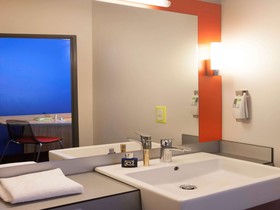 ibis Styles Romans Valence Gare TGV Hotel