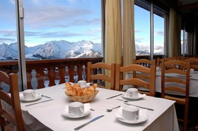 Hotel Eliova Le Chaix