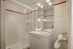 Hotel Eliova Le Chaix