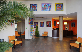 Hotel The Originals Saint-Etienne Aéroport Actuel