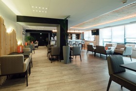 Moxy Annecy