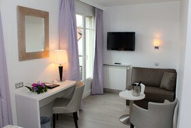 Best Western Plus Hotel Carlton