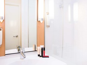 ibis Annecy Centre Vieille Ville