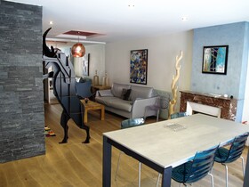 Lofts And Lakes