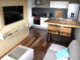Lofts And Lakes
