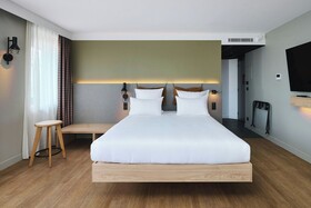 Moxy Annecy