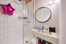 Moxy Annecy