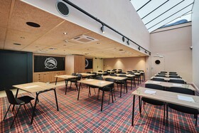 Moxy Annecy