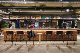 Moxy Annecy