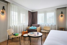Moxy Annecy