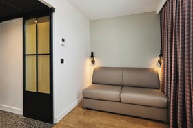 Moxy Annecy