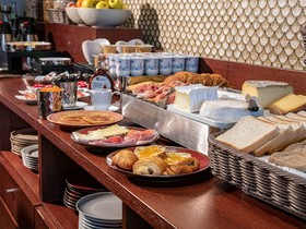 Le Splendid Hotel Lac d'Annecy - Handwritten Collection