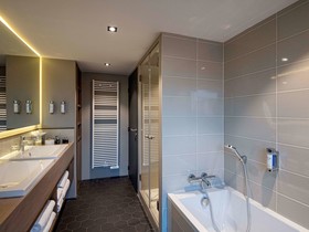 Le Splendid Hotel Lac d'Annecy - Handwritten Collection