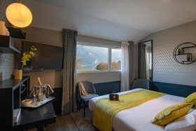 Le Splendid Hotel Lac d'Annecy - Handwritten Collection
