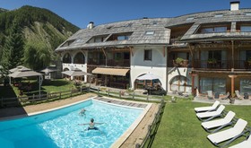 Logis Hôtel la Ferme de l'Izoard