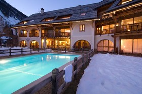Logis Hôtel la Ferme de l'Izoard