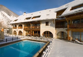 Logis Hôtel la Ferme de l'Izoard