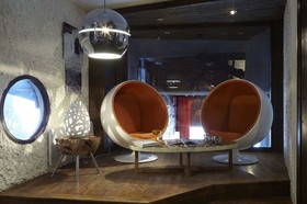 Hôtel des Dromonts by SOWELL COLLECTION