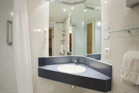 Holiday Inn Express Grenoble-Bernin