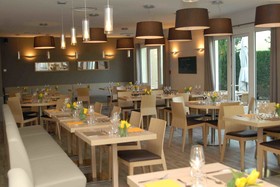 Hotel Kyriad Valence Nord