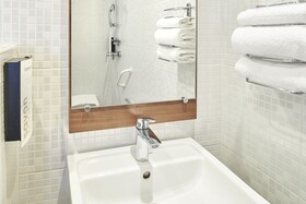 Sure Hotel by Best Western Valence Nord