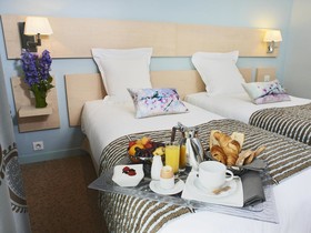 Golf Hotel