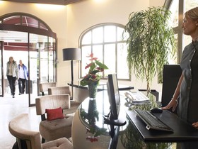 Golf Hotel