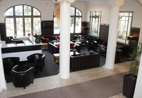 Golf Hotel