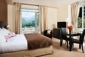 Golf Hotel