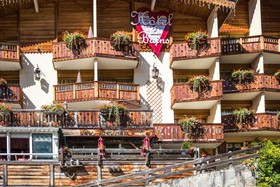 Hôtel Les Bains