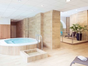B&B HOME Brides-les-Bains Les 3 Vallees